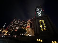 -影汇之星8字形摩天轮