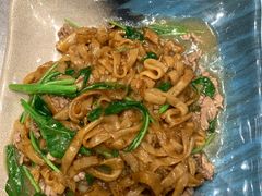 -潮界(LU·ONE凯德晶萃广场店)