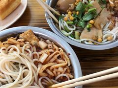 -舌尖上的米粉(阳朔二店)