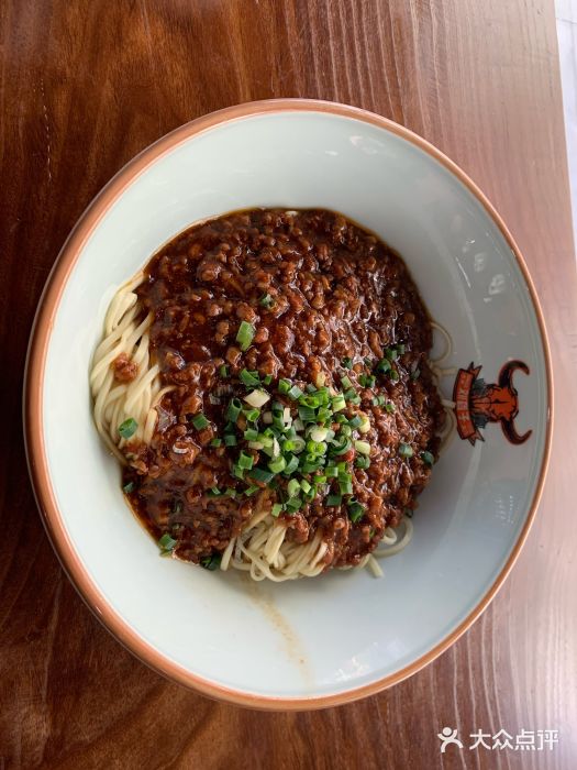 刘聋子粉馆(张家界总店)肉酱拌面图片