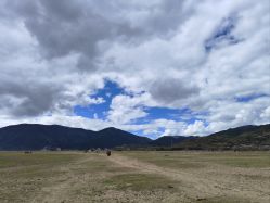 -纳帕海依拉草原