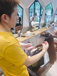 -PE SALON