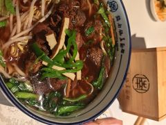 -镇南锅盖面馆(解放路店)