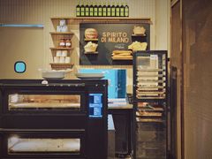 -星巴克(港汇1号办公楼店)