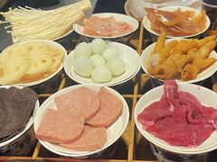 -洞亭火锅(防空洞总店)