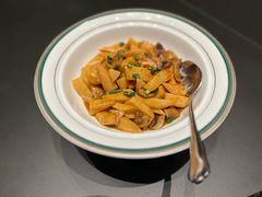 冬笋炒口蘑-湖滨客舍·湖北菜