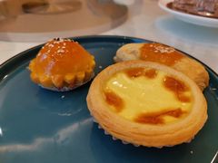 蛋挞皮蛋酥叉烧酥三拼-广州酒家(昌岗地铁站店)