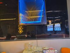 -沪上名羊天下•烤羊腿•东北烧烤•小龙虾(浦东直营总店)