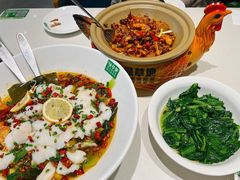 -绿草地·湘菜(7mall店)