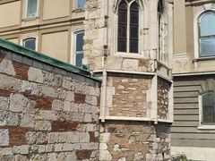 -多瑙河畔鞋履雕塑