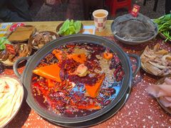 -赵美丽·重庆社区火锅·直营店(火车东站·中豪国际店)