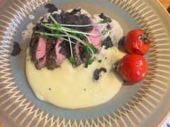 -JINNS锦时 steak&pizza(浸信会礼拜堂旧址店)