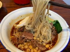 -东三里屯豌杂面