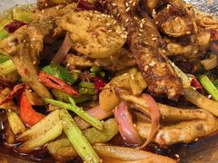 -休记光头香辣蟹干锅店(衣冠庙店)