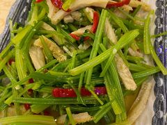 芹菜羊肚-维吾尔餐厅(宜山路店)