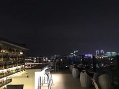 -顽啤熊·酒客酒馆(苏城夜景必选店)