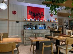 -必胜客(WOW昙华林店)