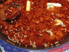 -何师傅美蛙鱼头(汉街店)