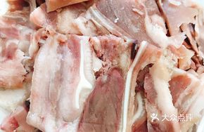 Shouyang Pig Head Meat