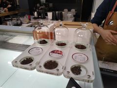 -UNI UNI(环亚凯瑟琳店)