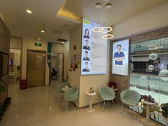 -维乐口腔(美维云门诊陆家嘴店)