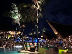 -FINNS Beach Club