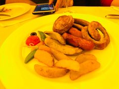 -成桂西餐厅·42年的味道(五大道疙瘩楼店)