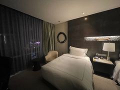 -青岛海尔洲际酒店