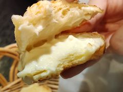 芝心流奶羊角包-麦田工坊(月湖店)