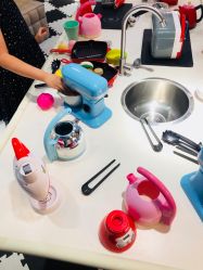 -MINI MARS KIDS CLUB亲子家庭中心(长宁天山店)