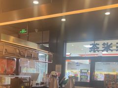 -呷哺呷哺(常营华联店)