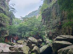 -龙潭大峡谷