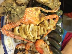-J Daeng Seafood