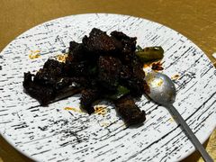 生爆鳝背-梅龙镇酒家(南京西路总店)
