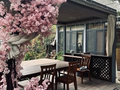-谷咖啡·鲜花绿植花园餐厅