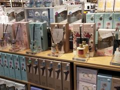 -名创优品(光耀东方购物中心店)