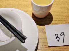 -爱碗亭·鲜炒湖南菜(壹城中心店)