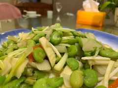 -新天明砂锅鱼头煲