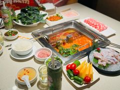-海底捞火锅鲜切牛肉主题店(长寿路店)