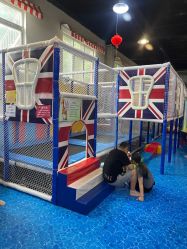 -开心哈乐亲子乐园(东森时尚百货店)