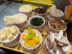 -江北北火锅馆·公路夜市(魏公村店)