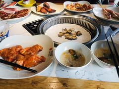 -佰烧海鲜烤肉火锅自助(熙地港店)
