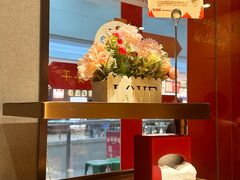 -海底捞火锅(宝龙广场夜宵主题店)