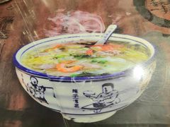 -长人馄饨铺(解放街店)