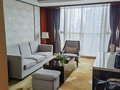 -嘉兴华美达酒店(秦逸路店)