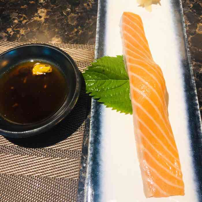 伊势海老·手握寿司(中心城店)-"好久没吃日本料理啦,刚好这家店有