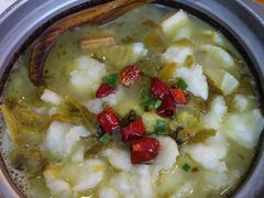 -周鱼小馆石锅酸菜鱼(活力汇店)