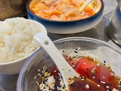 -野山舂·贵州现舂酸汤牛肉(民生路店)