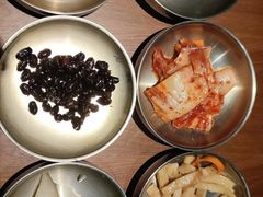 小菜-春熙台韩国料理·章鱼肥牛(西丽店)