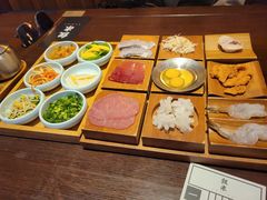 -银米·云南传统过桥米线(双廊黑金冠店)
